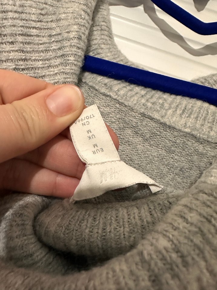 H&M degaje yaka kazak - Görsel 2