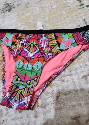 38 Beden çeşitli Renk Renkli Bohem Desenli Kadın Bikini Altı