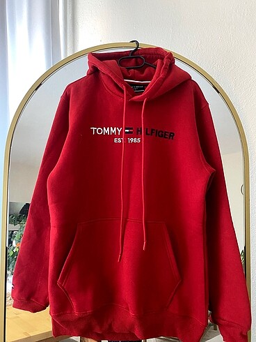 Tommy sweatshirt