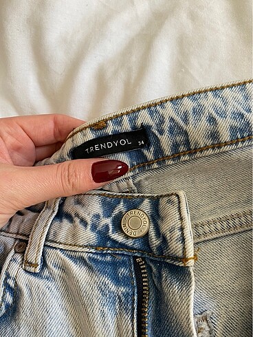 xs Beden mavi Renk TRENDYOL KESİK PAÇA JEAN
