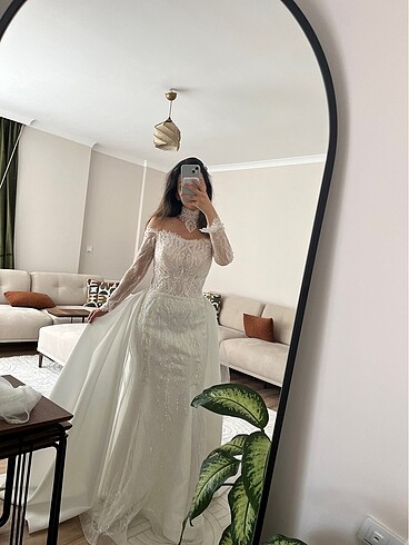 Oleg Cassini Kiralık Balık model fraklı gelinlik