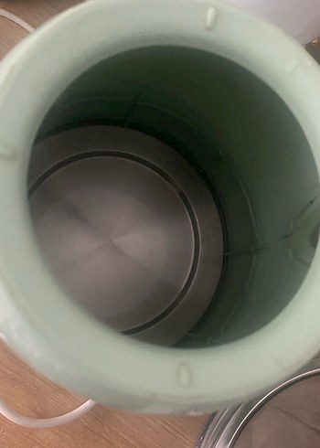 Pastel Yeşil Çay Makinesi 1.9L Kapasiteli - Görsel 3