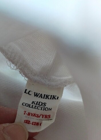 LC Waikiki LC Waikiki boğazlı sweatshirt 7-8 yaş.