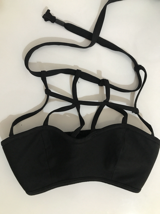 Penti bikini üstü