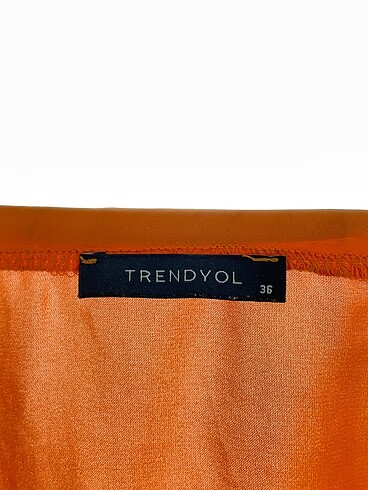 36 Beden turuncu Renk Trendyol & Milla Bluz %70 İndirimli.