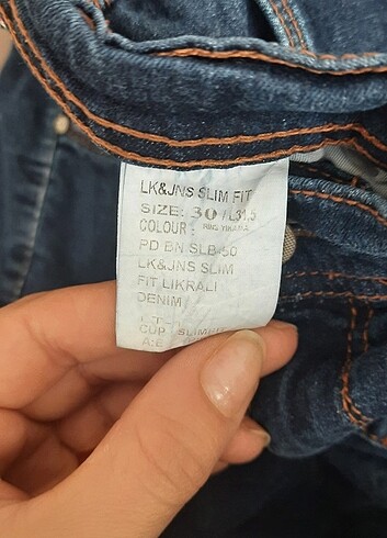 Leke jeans sifir kadar temiz 