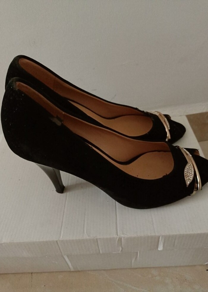 siyah süet topuklu ayakkabı - Görsel 3