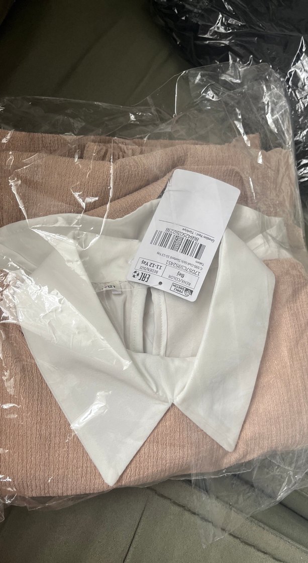 Düğmeli Beyaz Yakalı Kız çocuk - Görsel 3