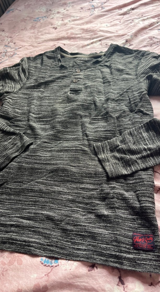 Gri Erkek Uzun Kollu Düğmeli Tişört - Görsel 3