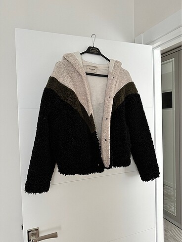 Pull & Bear kapüşonlu