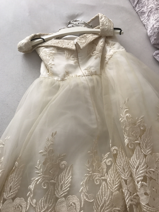 44 Beden ten rengi Renk Nikah elbisesi