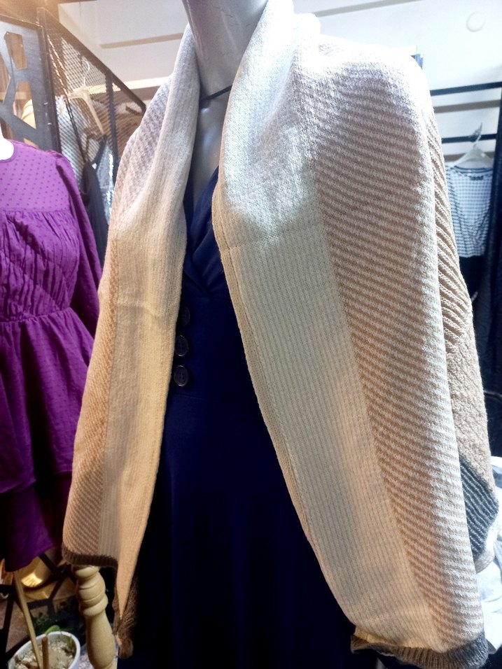 Kadın Camel Renk Uzun Triko Panço - Görsel 5