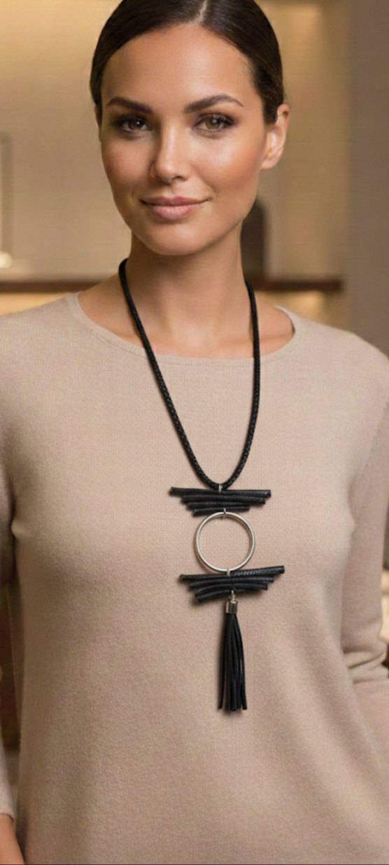 Deri detaylı Kolye - Görsel 3