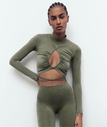 zara haki dik yaka bluz