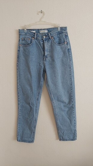 Pull n Bear Mom Jeans