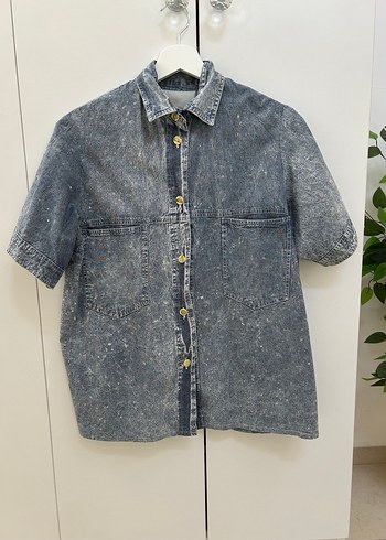 Düğmeli Kısa Kollu Kadın Denim Gömlek