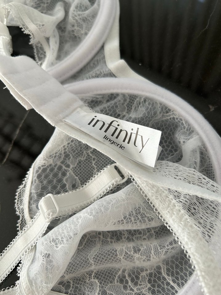 Nakışlı Beyaz Dantelli Sütyen - Görsel 4