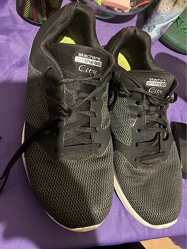 Skechers spor ayakkabı
