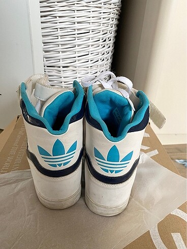 Adidas Adidas Yüksek bilek ayakkabı