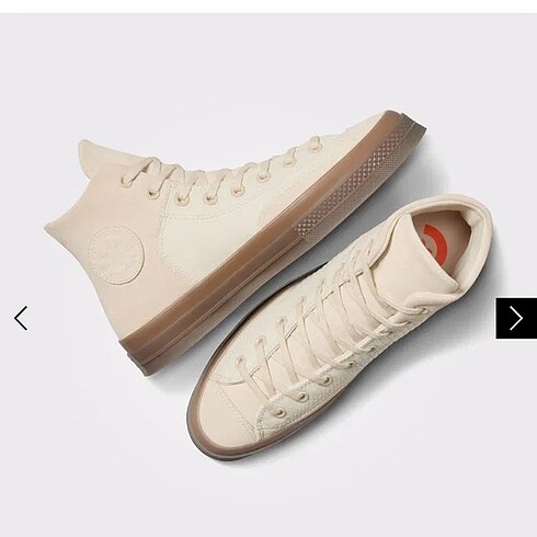 BEJ SUET CONVERSE