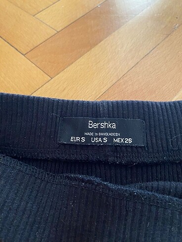 s Beden siyah Renk Bershka mini etek