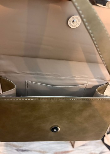 Bej Deri Kadın Çanta, Tokalı, Minimalist - Görsel 2