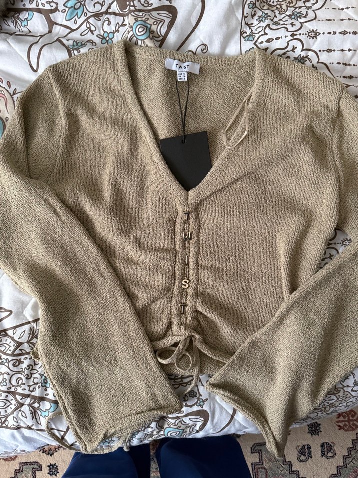 Bej V Yaka Uzun Kollu Örgü Hırka - Görsel 2