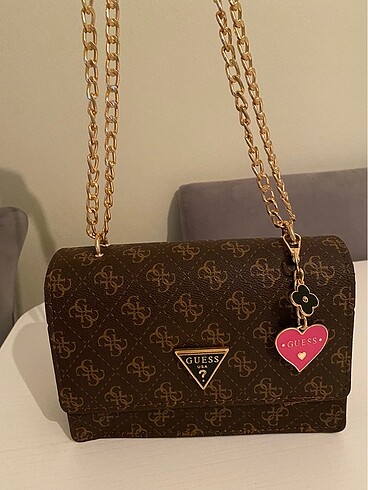 guess çanta