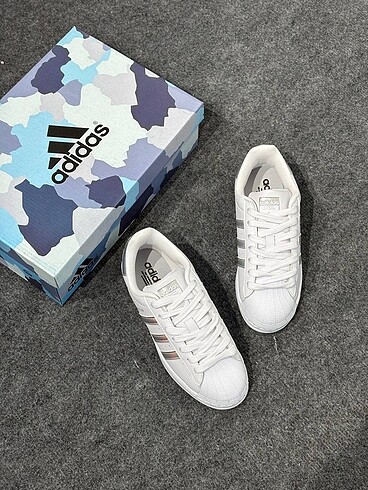 Adidas adidas superstar