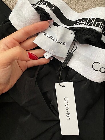 s Beden siyah Renk calvin klein pantolon