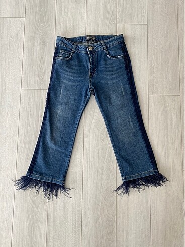 B&G store kız çocuk jean