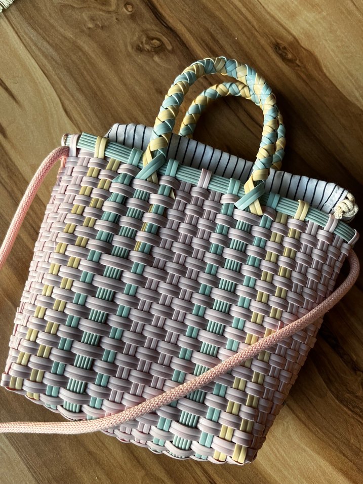 Örgü desenli Genç kız çantası - Görsel 4