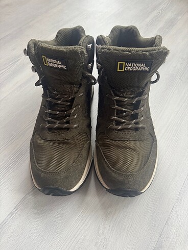 38 Beden National geographic haki outdoor bot