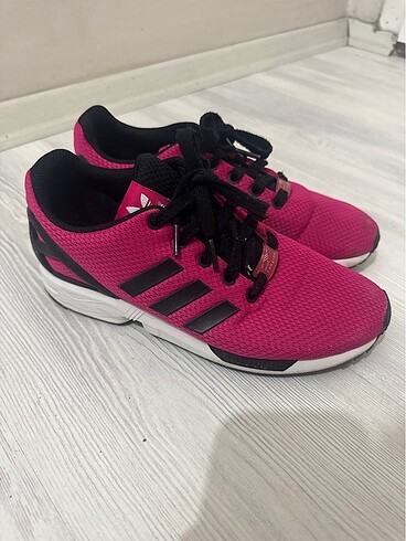 Orjinal adidas ayakkabı
