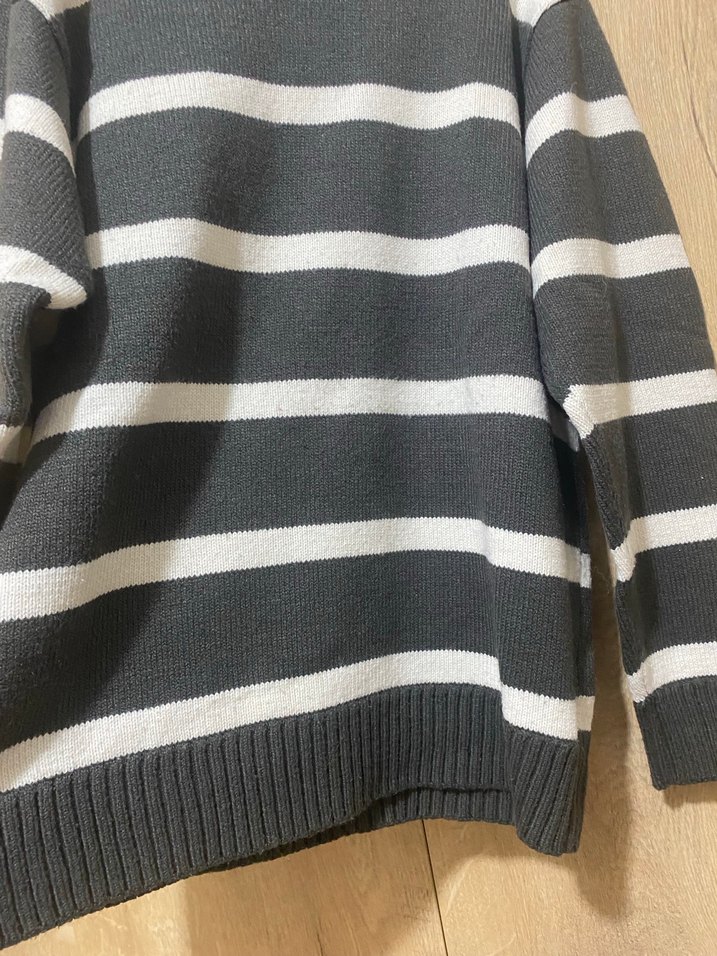 Gri Çizgili Boğazlı Örgü  Erkek Kazak - Görsel 3