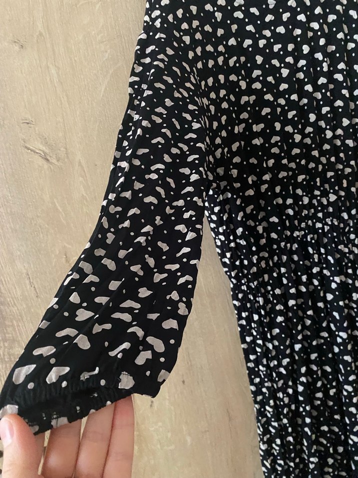 Uzun Kollu Siyah Pilili Kadın Elbise - Görsel 3