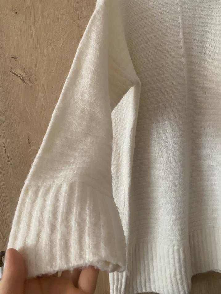 Uzun Kollu Beyaz Bohem Örgü Kadın Kazak - Görsel 3