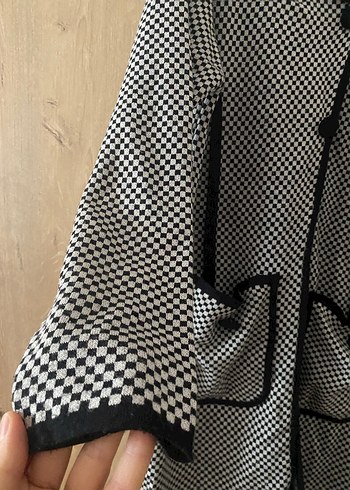 Gri Kareli Örgü Uzun Kollu Kadın Hırka - Görsel 4