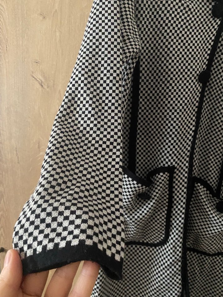 Gri Kareli Örgü Uzun Kollu Kadın Hırka - Görsel 4