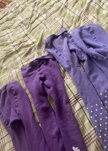 Nakışlı ve Noktalı Desenli Mor Çocuk Külotlu Çorap - Görsel 4