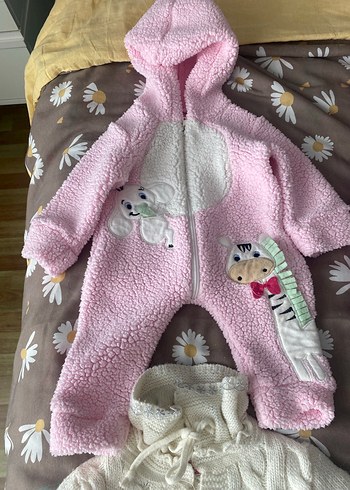 Kız Çocuk Pastel Renkli Örgü yelekler - Görsel 3