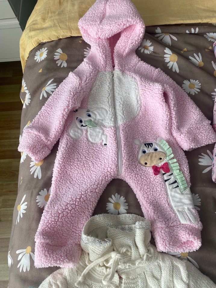 Kız Çocuk Pastel Renkli Örgü yelekler - Görsel 3