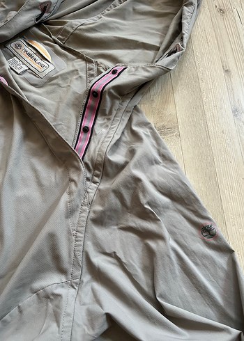 Timberland Gri Kapüşonlu Yağmurluk - Görsel 4