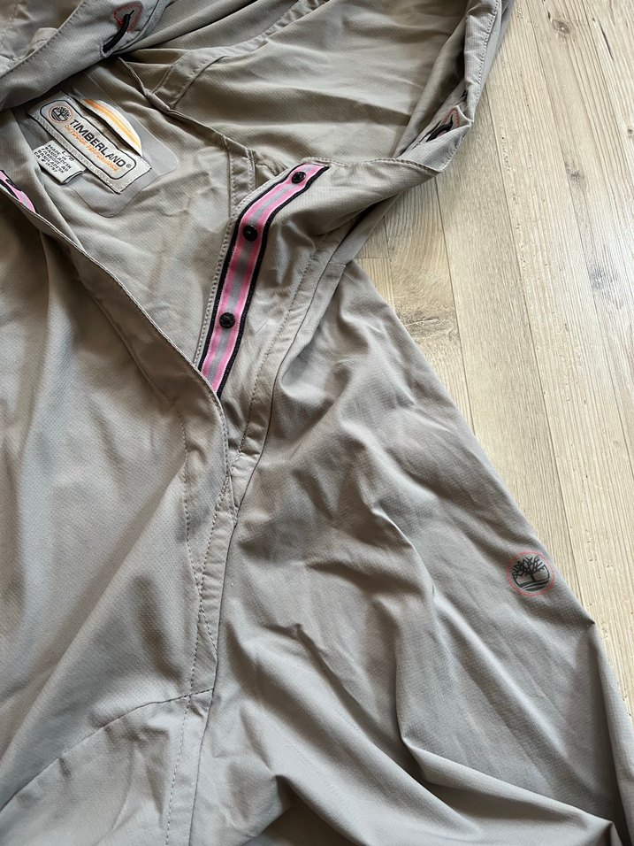 Timberland Gri Kapüşonlu Yağmurluk - Görsel 4