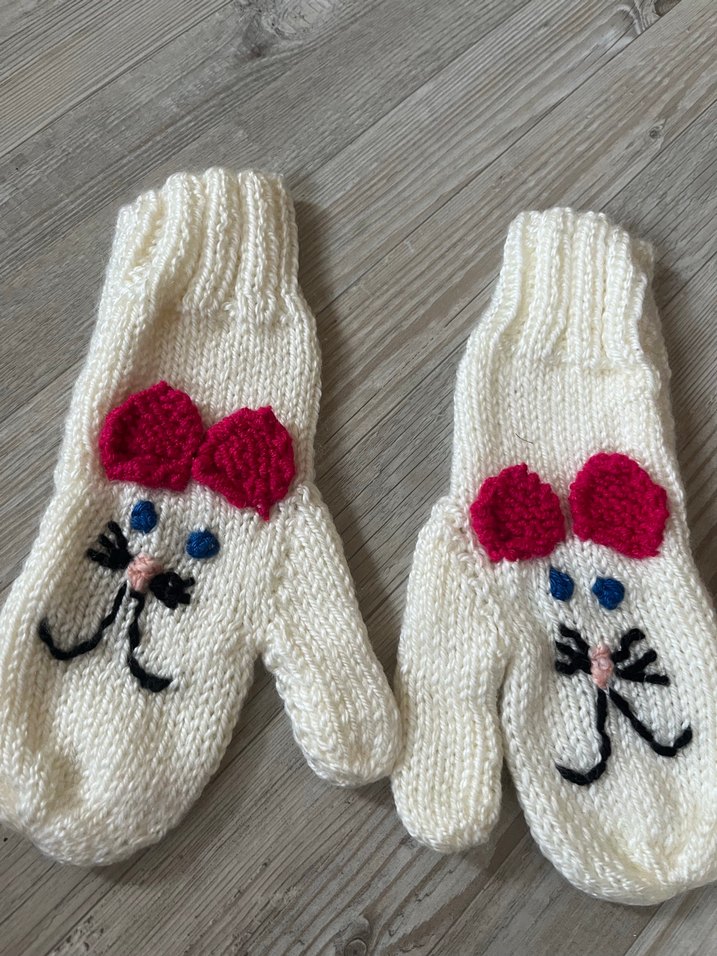 Anne Kız KEDİ Nakışlı Örgü Eldiven Takımı - Görsel 3