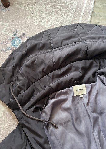 Koton Kadın Gri Kapüşonlu Suni Kumaş Kışlık Mont - Görsel 6