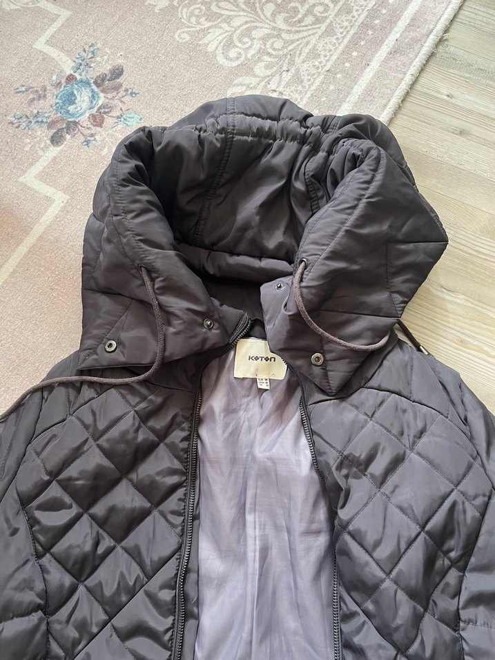 Koton Kadın Gri Kapüşonlu Suni Kumaş Kışlık Mont - Görsel 4