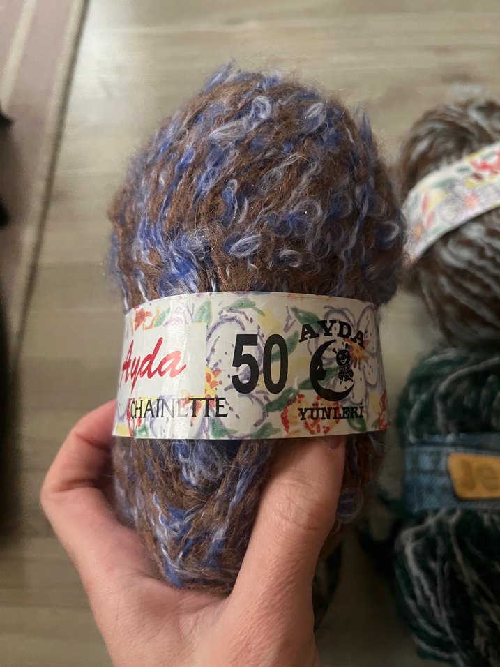 Bohem Tarzda Renkli El Örgü İplikleri - Görsel 4