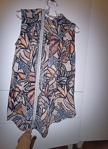 H&M H&M desenli kolsuz kadın gömlek