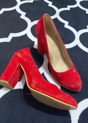 Kırmızı Süet - Görsel 2